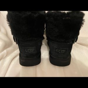 UGG KAREL MINI SUEDE BOOTS Size 8 BLACK